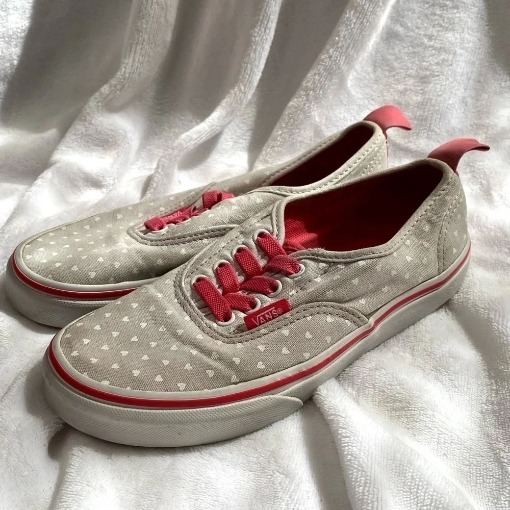 Kids Vans grey with white hearts sneakers size 3
